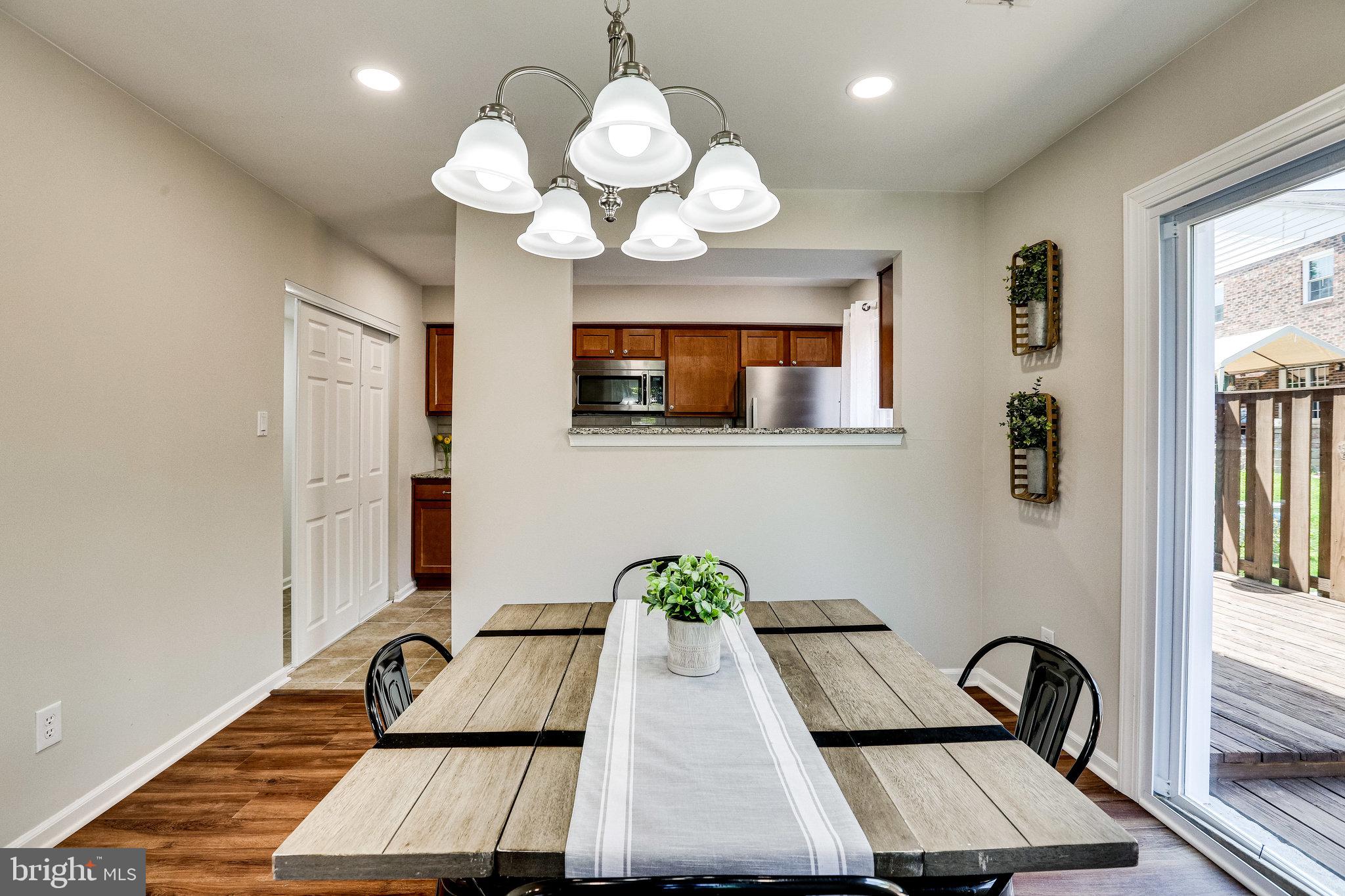 THE HIGHLANDS - Residential