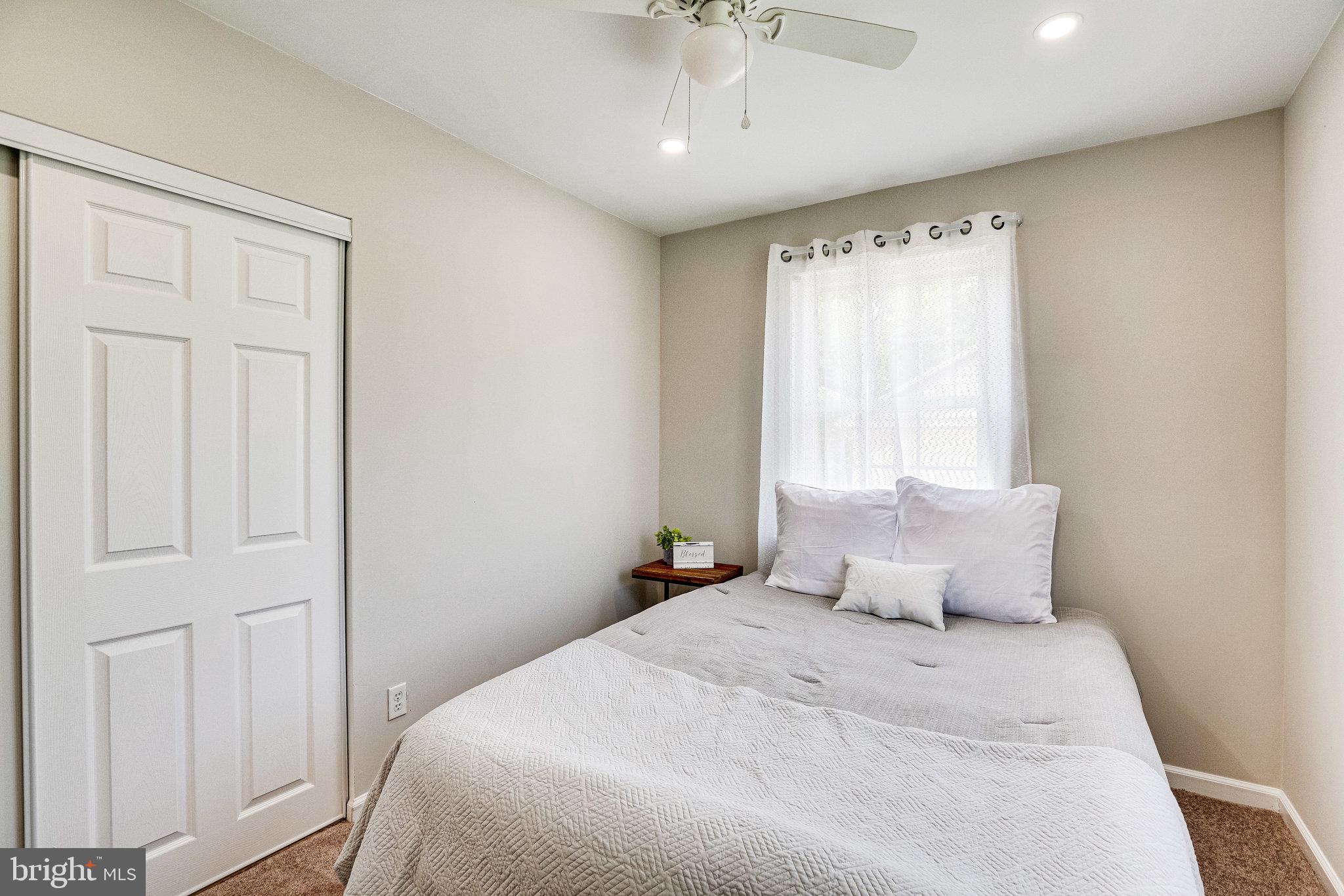 THE HIGHLANDS - Residential