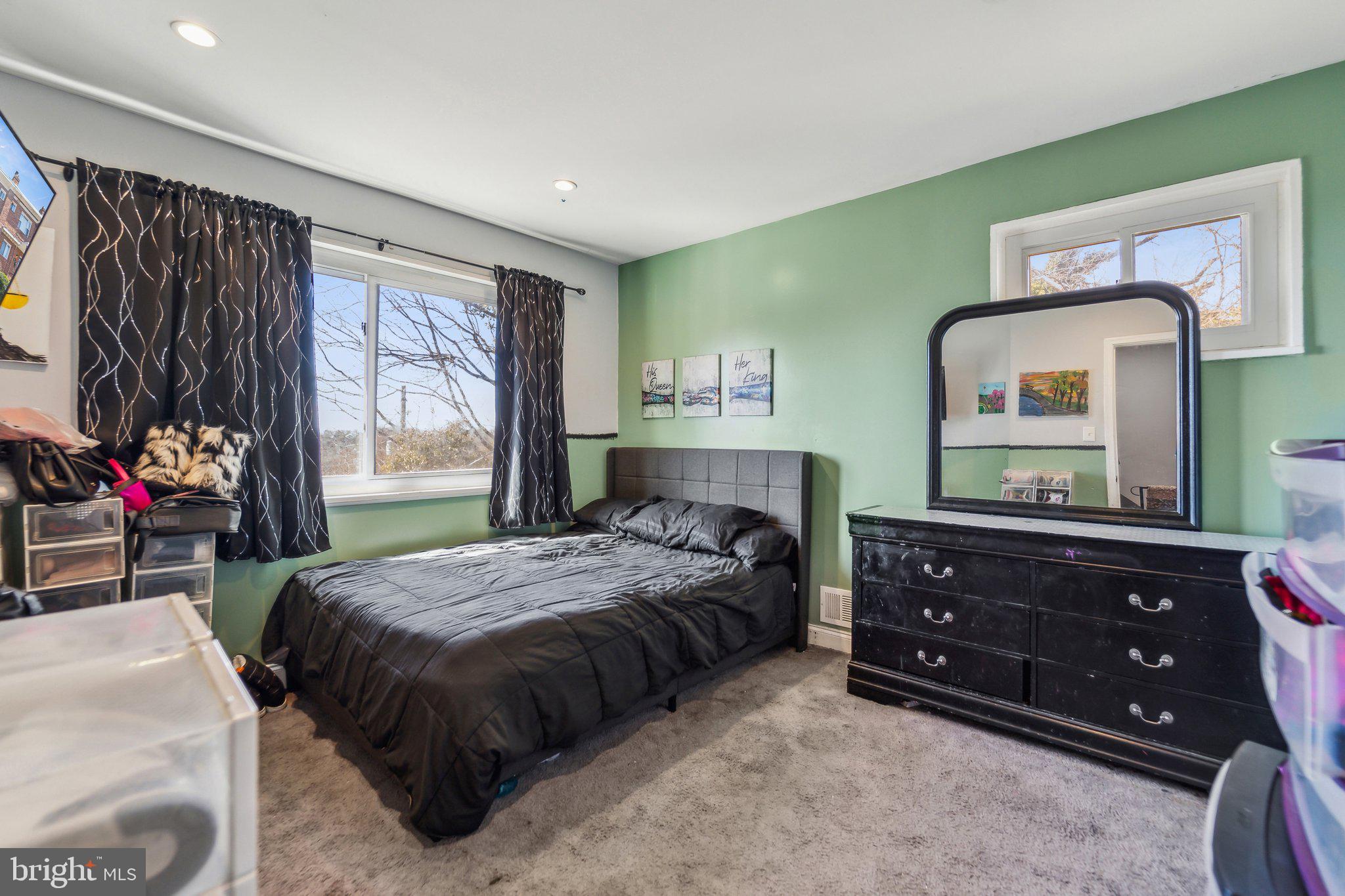 GLASSMANOR - Residential