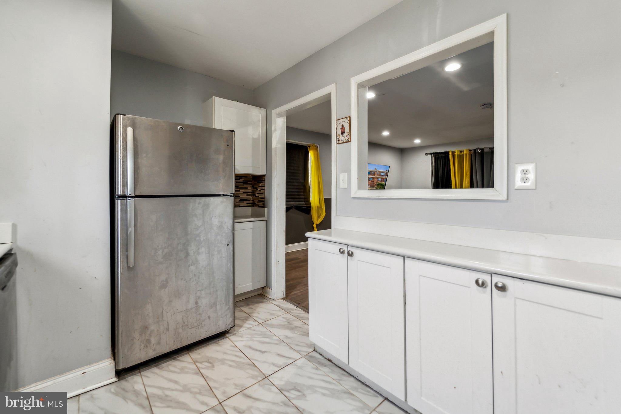 GLASSMANOR - Residential