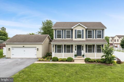93 SACCHARIN LANE BUNKER HILL WV 25413