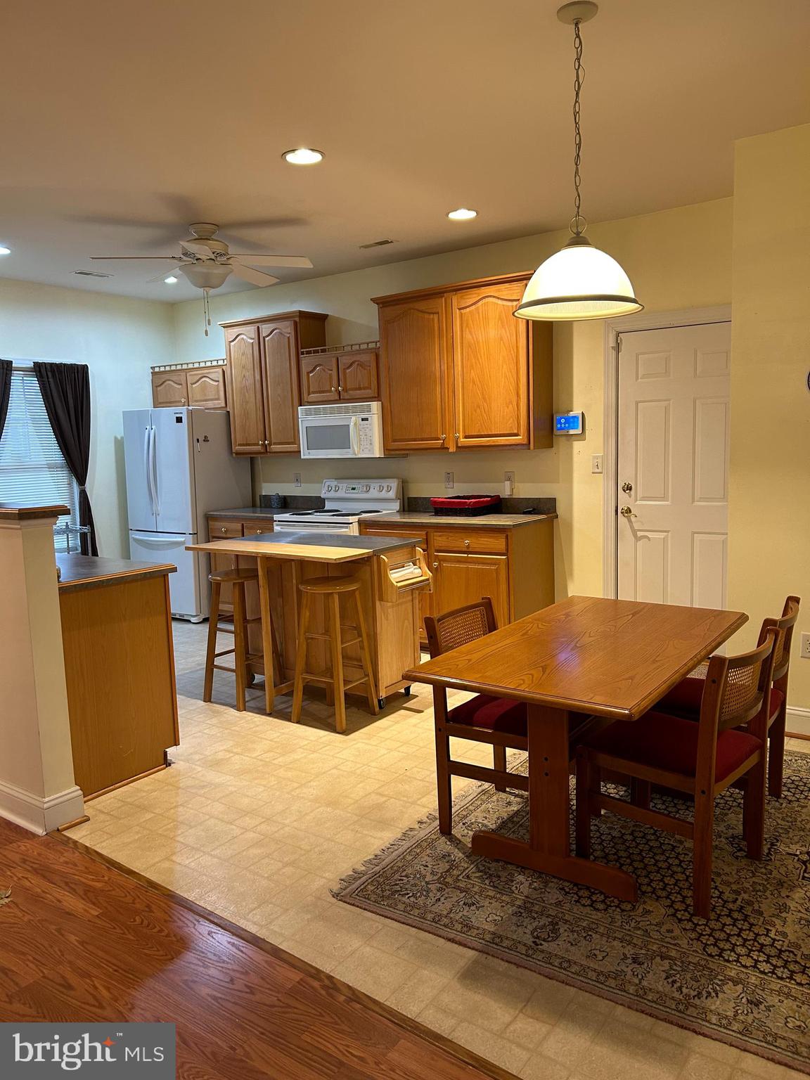 AUTUMN GLEN - Residential