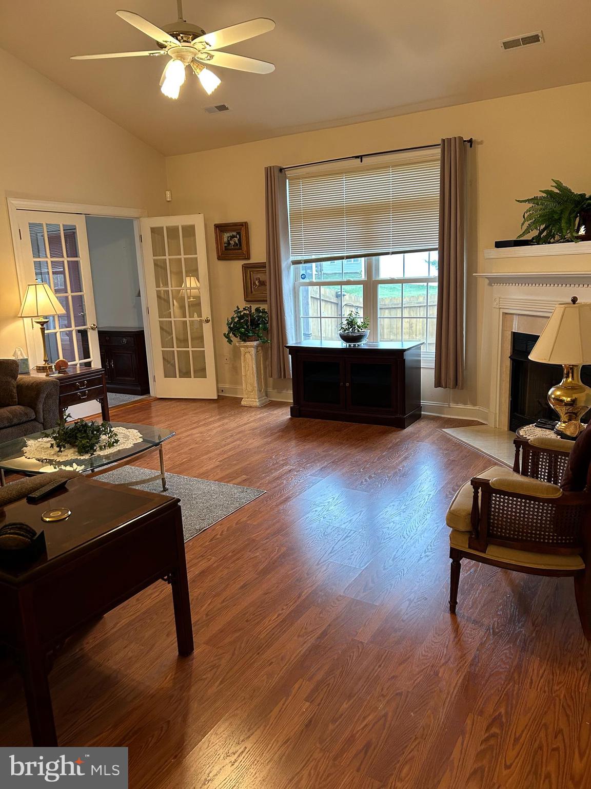 AUTUMN GLEN - Residential