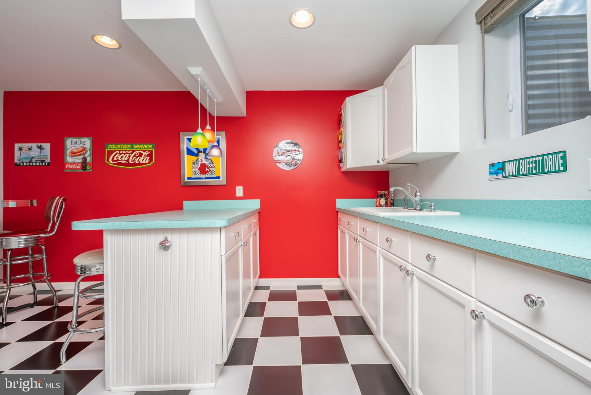 PLEASANT ACRES - Residential