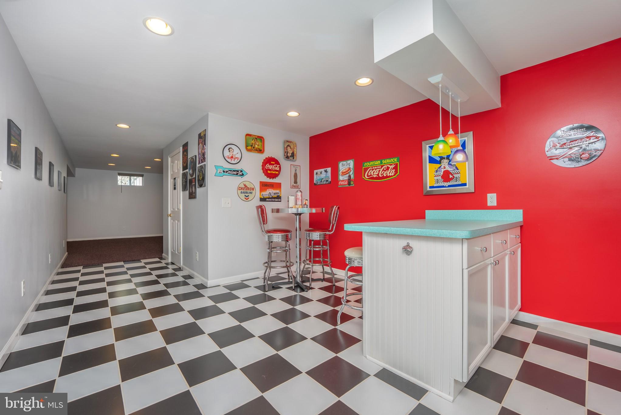 PLEASANT ACRES - Residential
