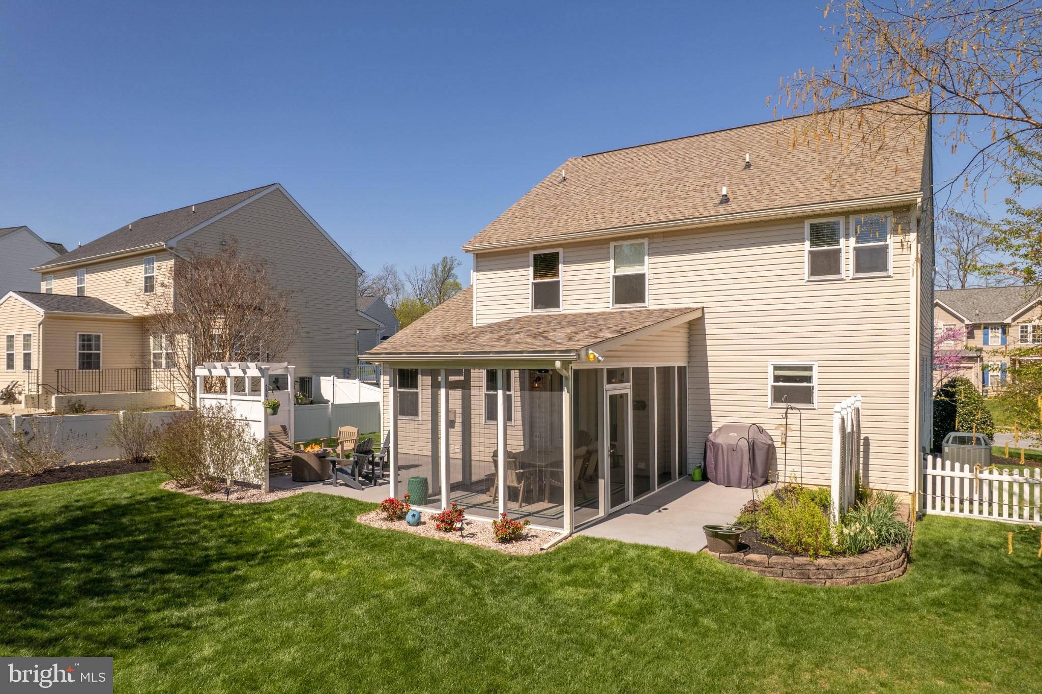 PLEASANT ACRES - Residential