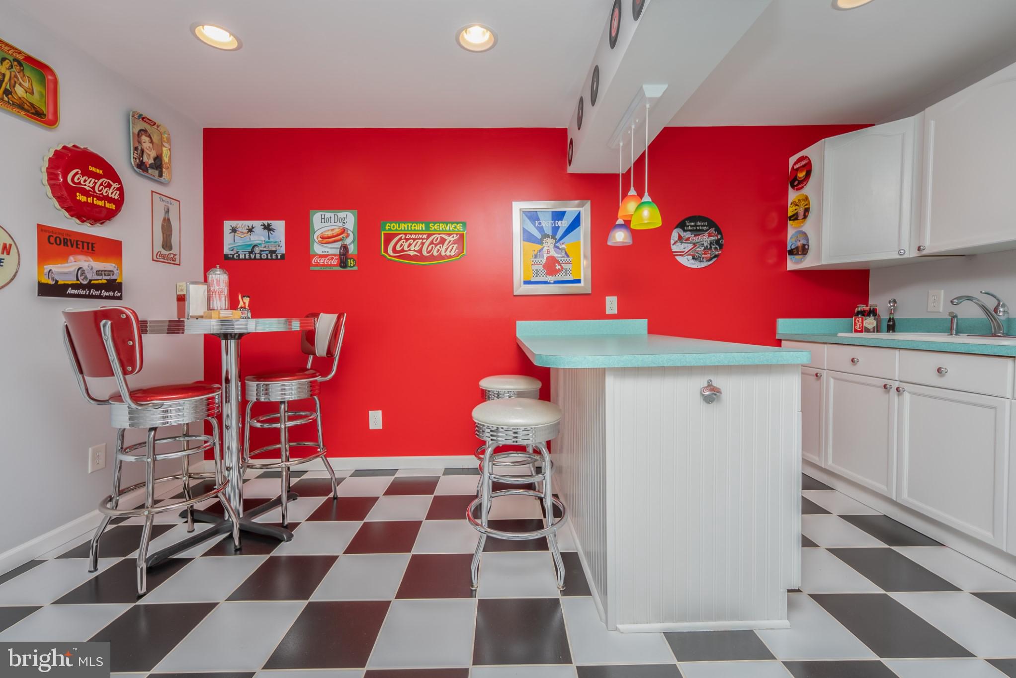 PLEASANT ACRES - Residential