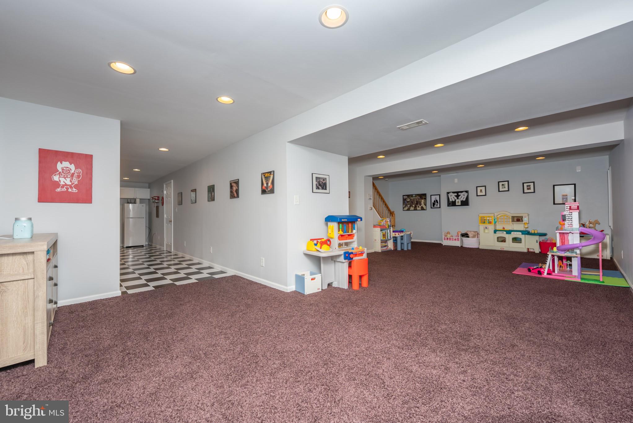 PLEASANT ACRES - Residential