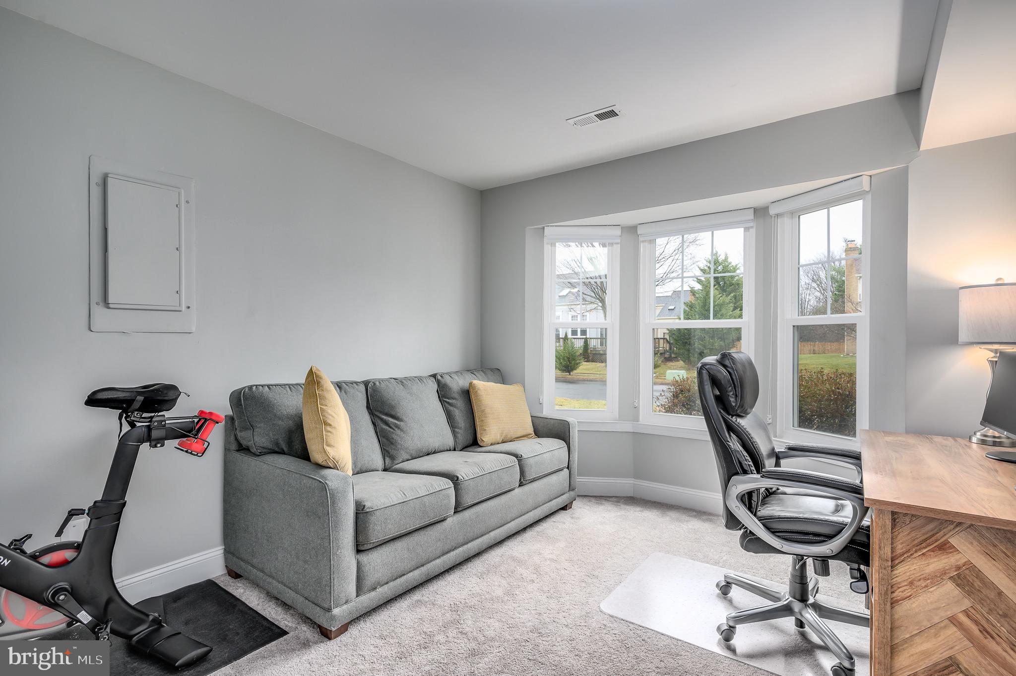 FRANKLIN FARM - Residential Lease