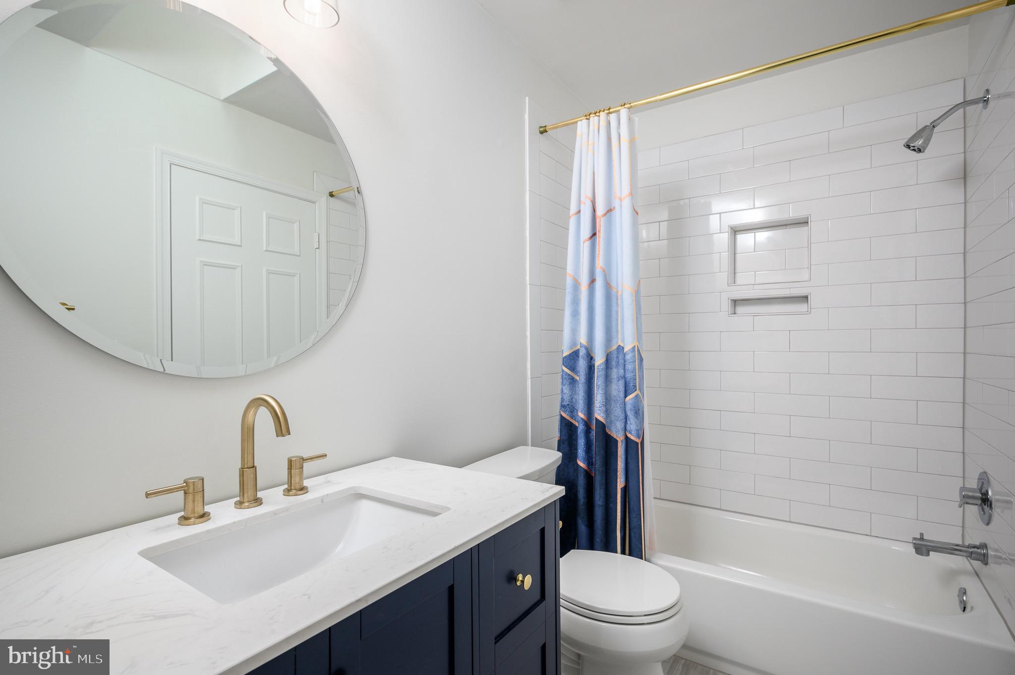 FRANKLIN FARM - Residential Lease