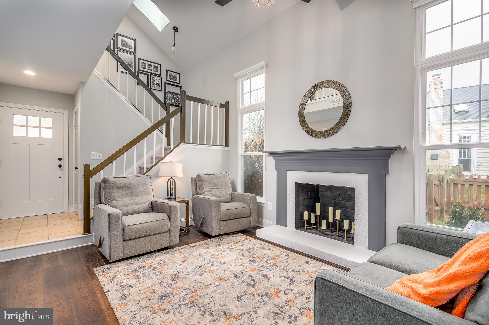 FRANKLIN FARM - Residential Lease