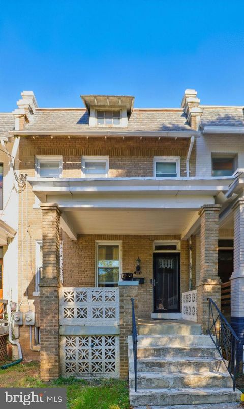 303 WEBSTER STREET NW WASHINGTON DC 20011