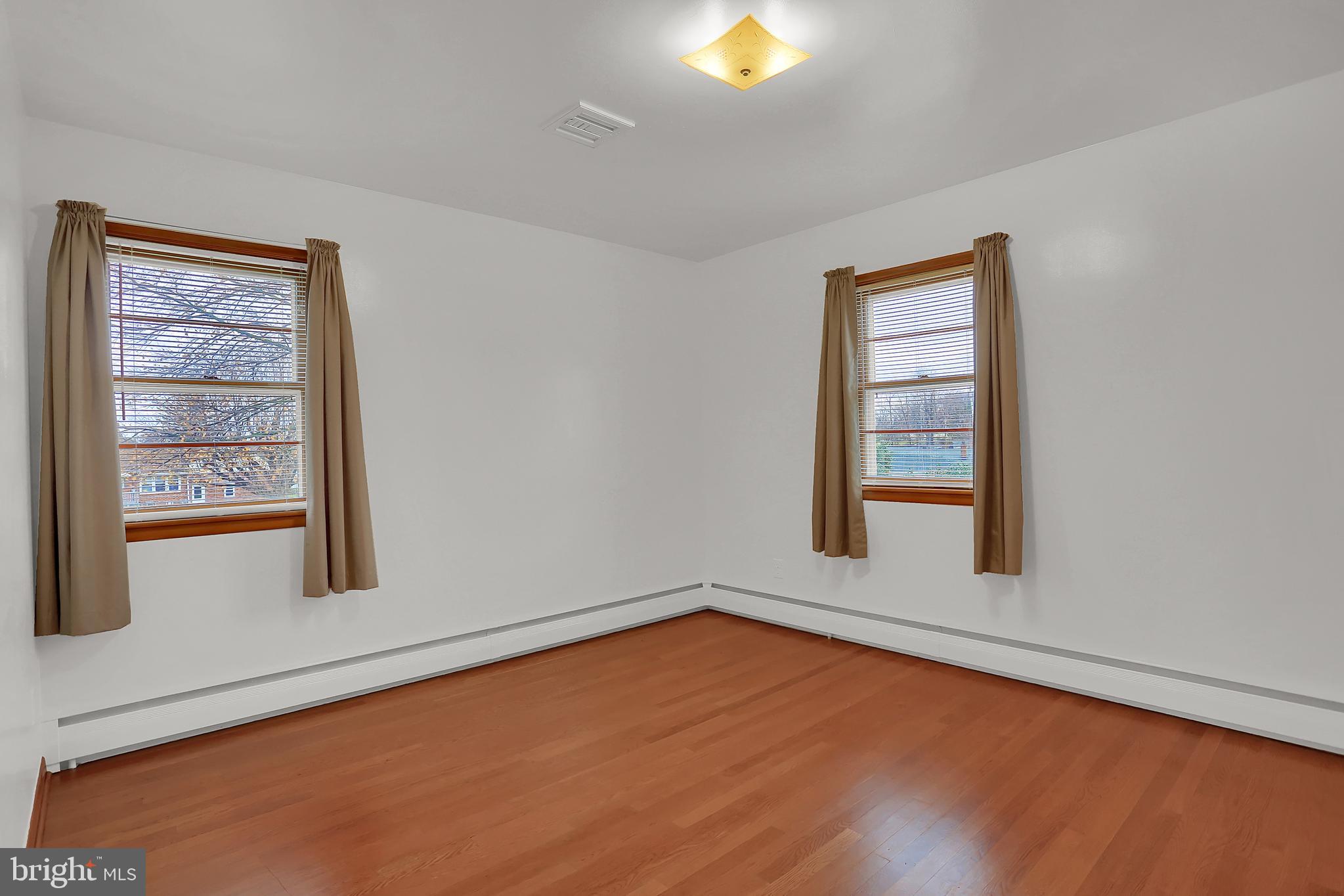 SOUTH HANOVER - Residential