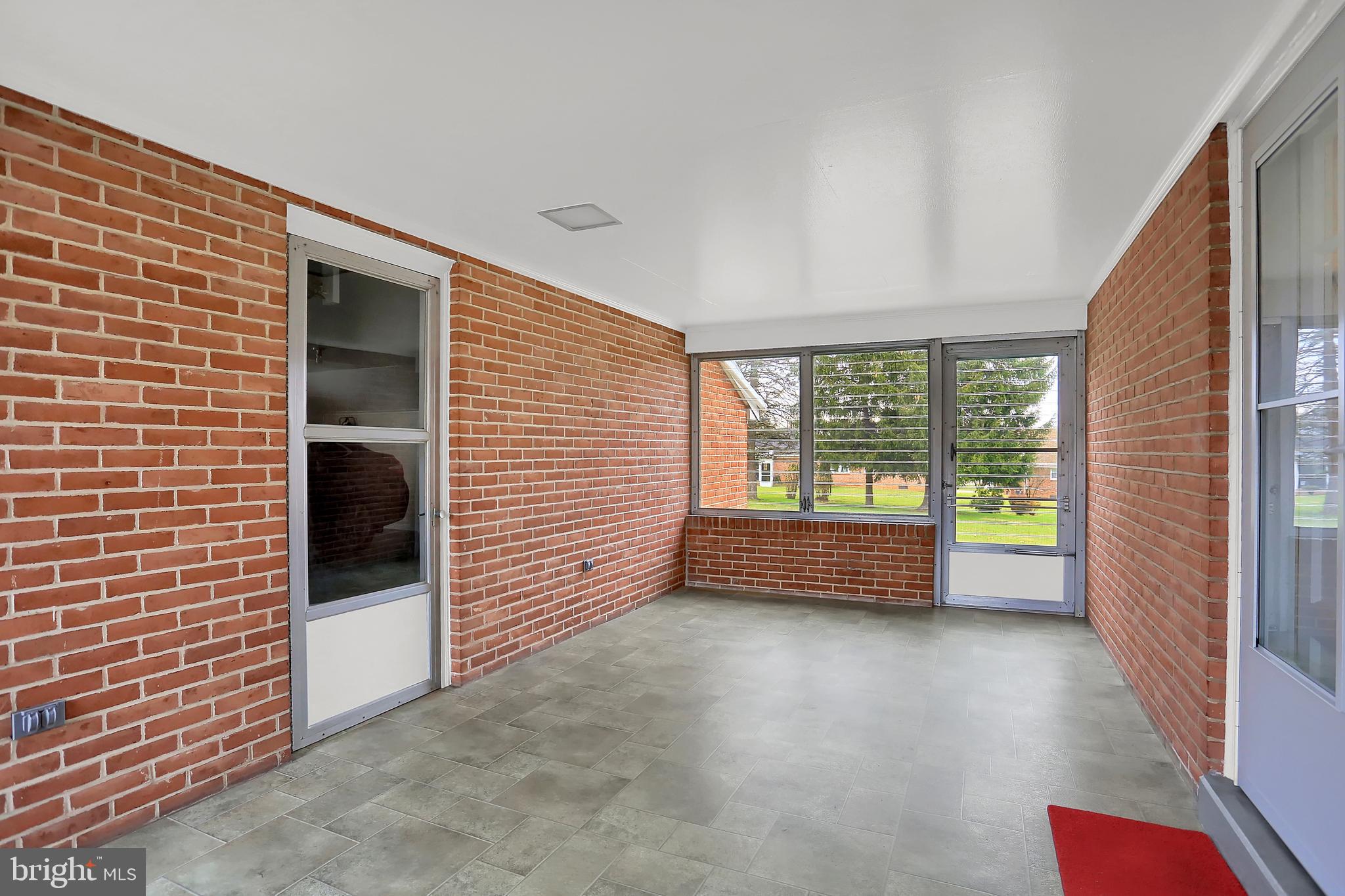 SOUTH HANOVER - Residential