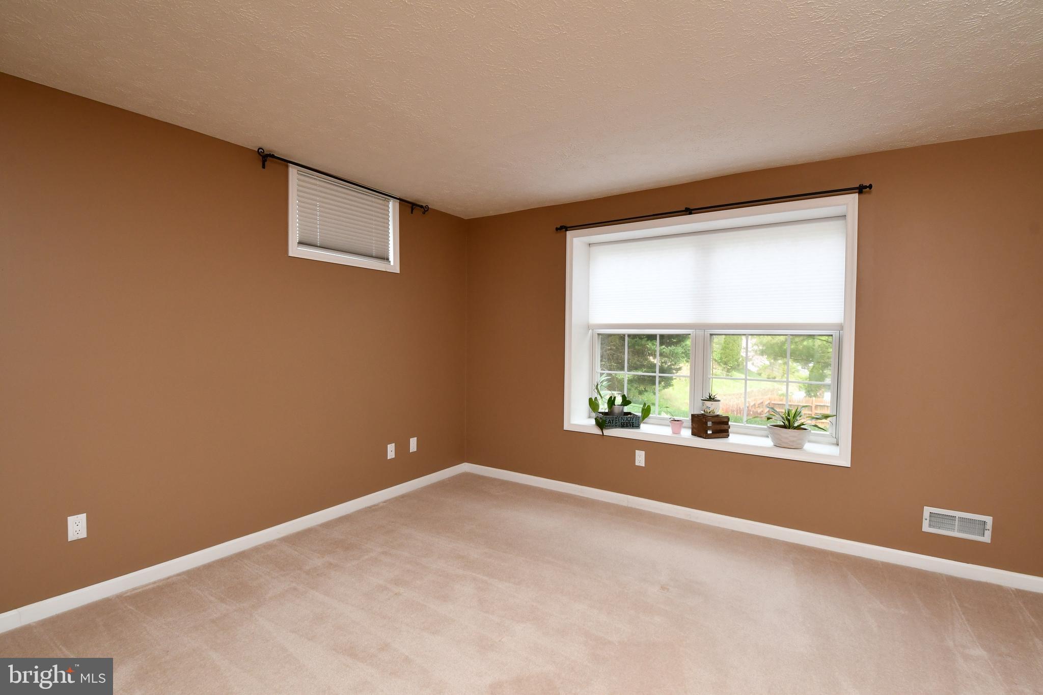 AUSTIN RIDGE - Residential