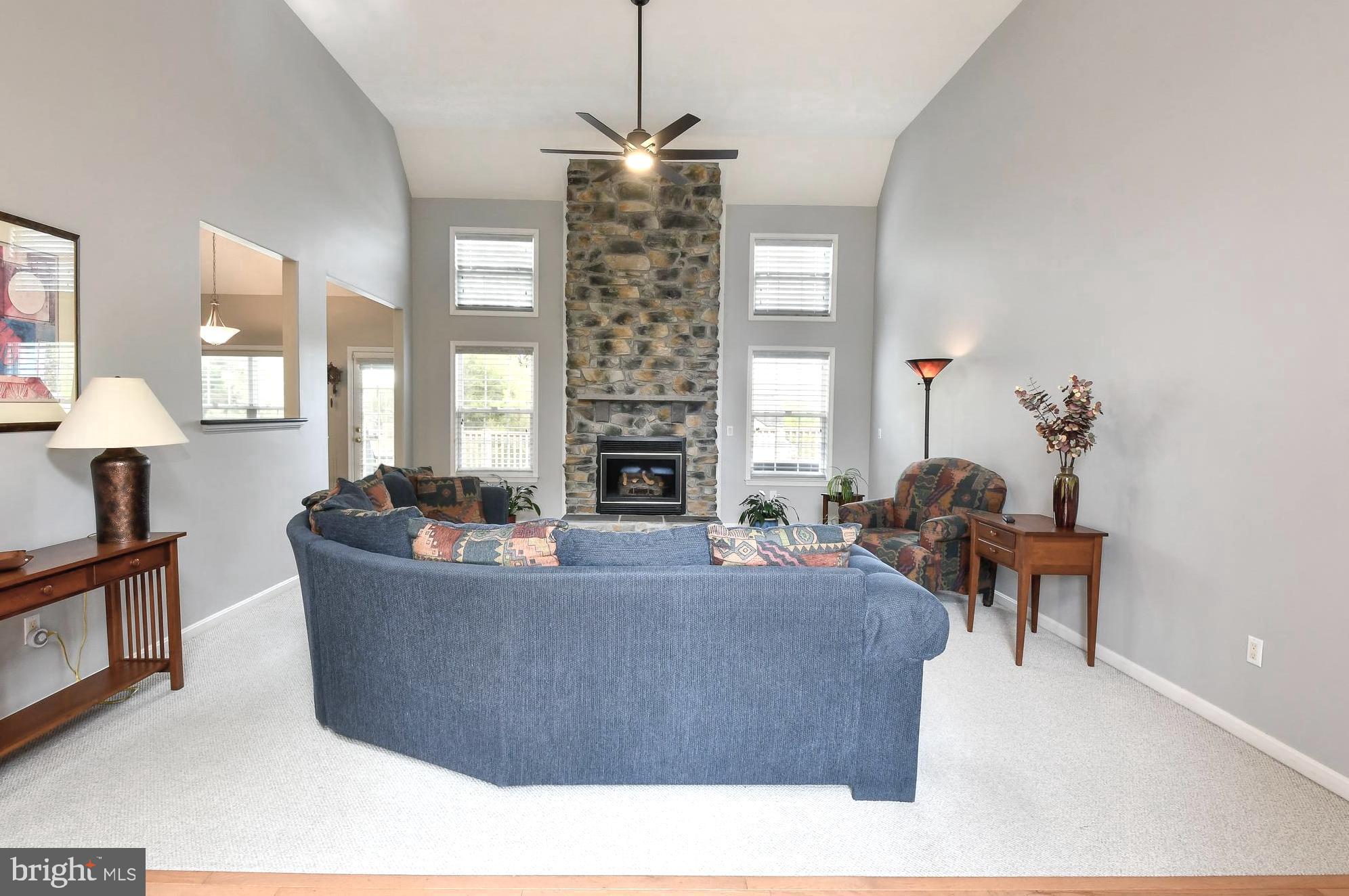 AUSTIN RIDGE - Residential