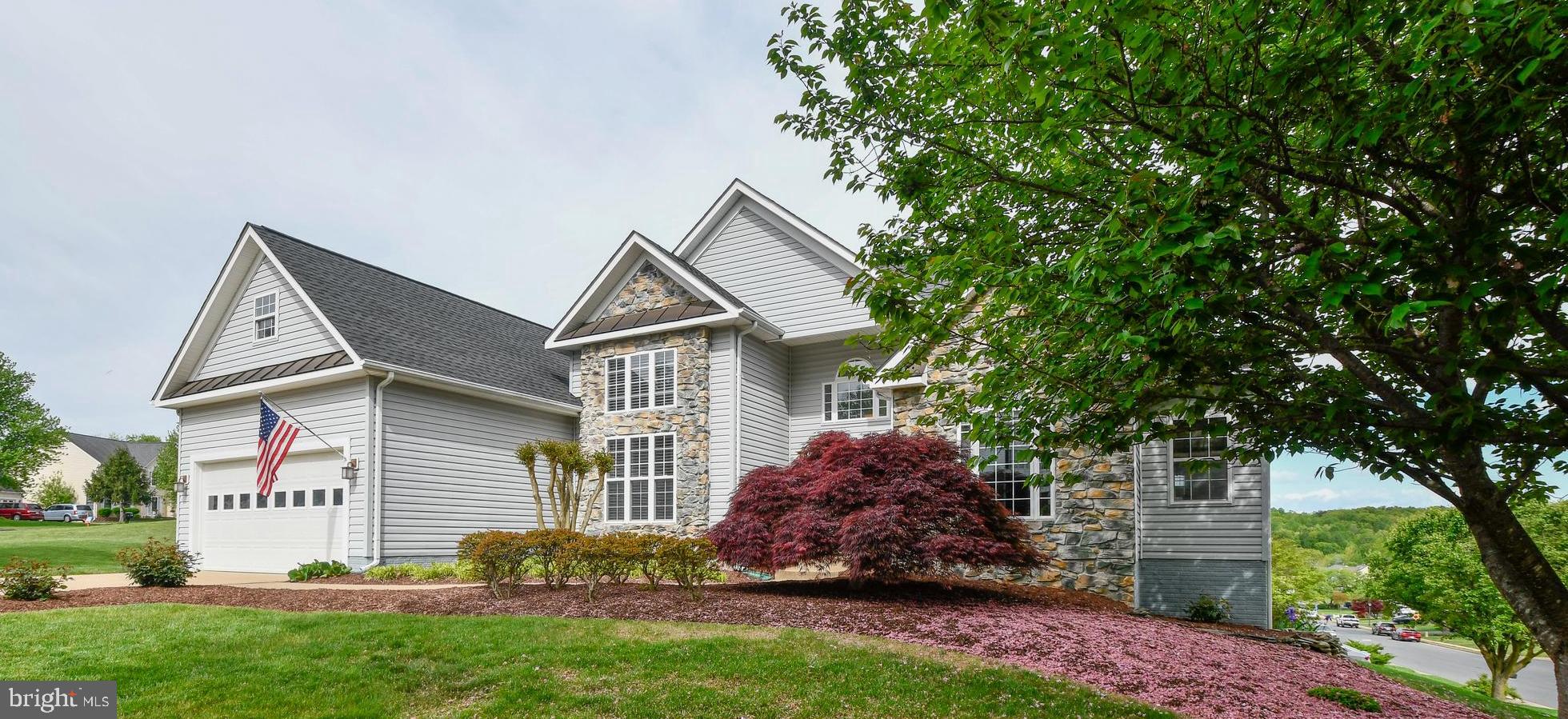 AUSTIN RIDGE - Residential