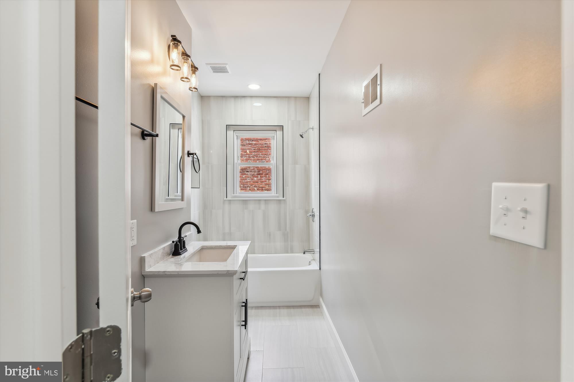 BROOKLYN - Residential