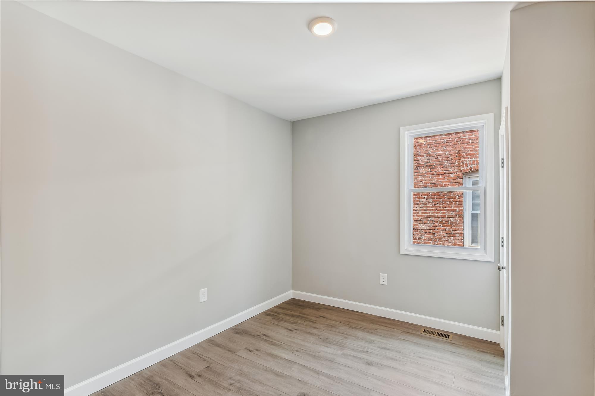 BROOKLYN - Residential