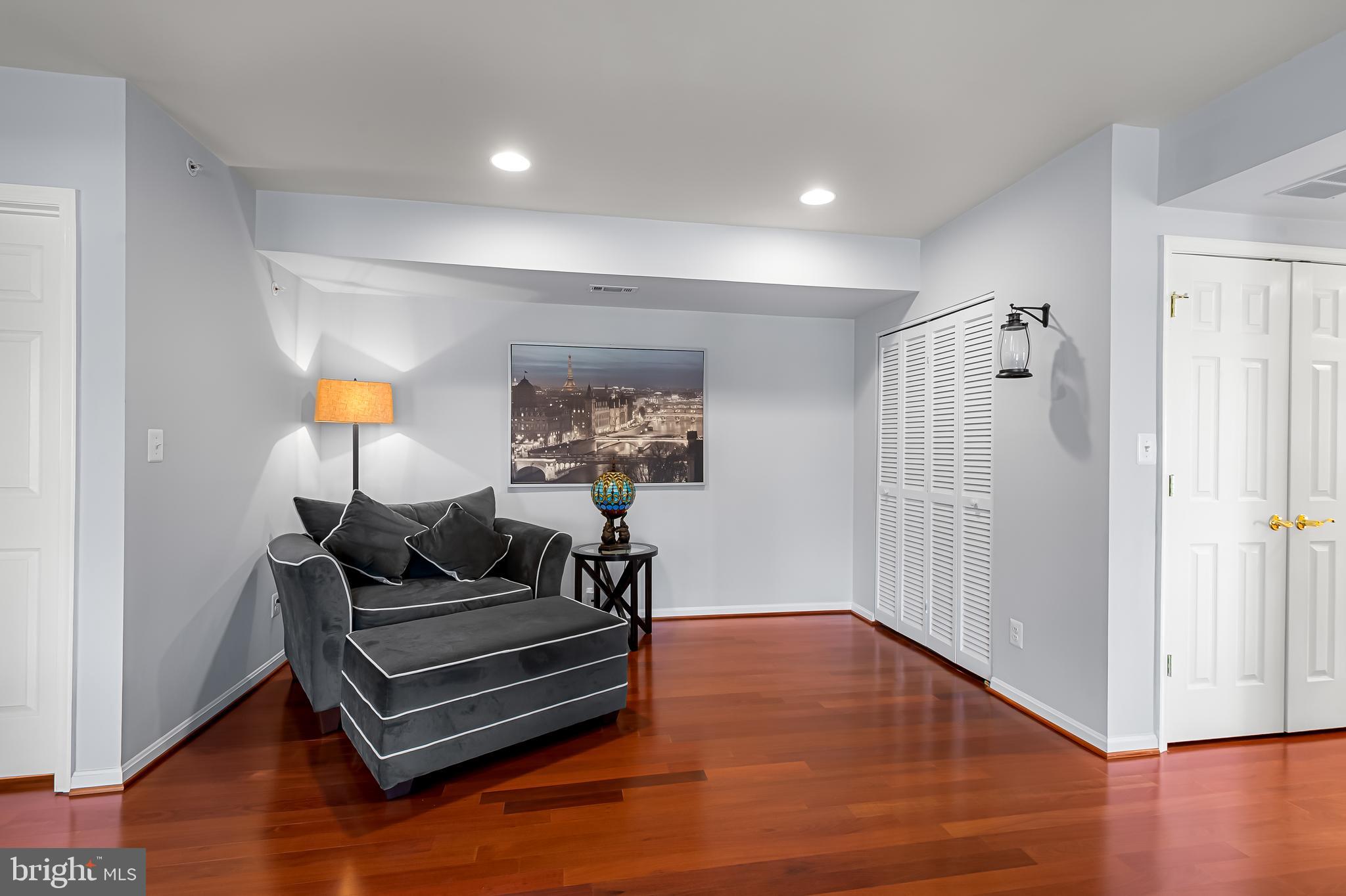 WEXFORD GARDEN CONDOMINIUMS - Residential