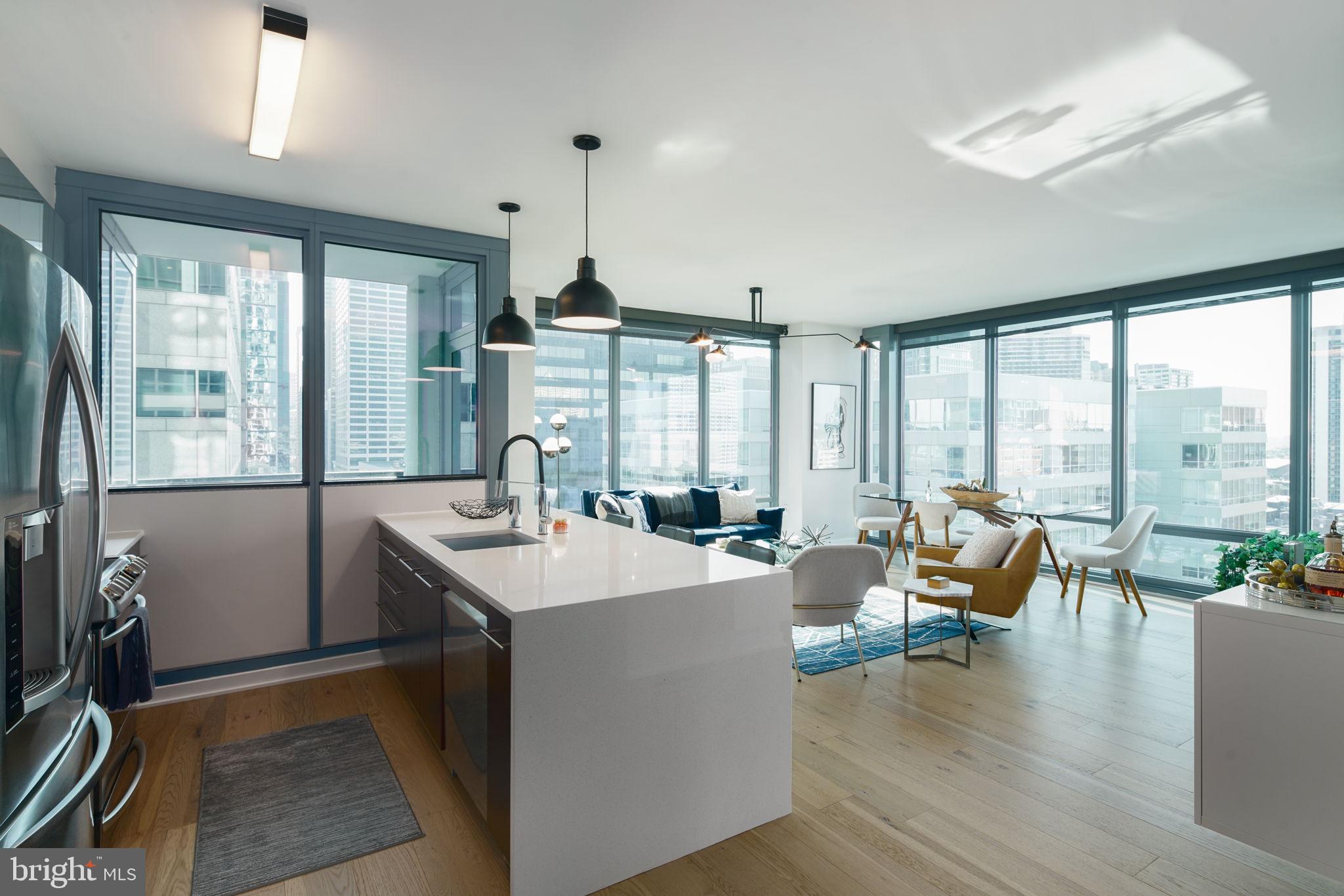 RITTENHOUSE SQUARE - Residential