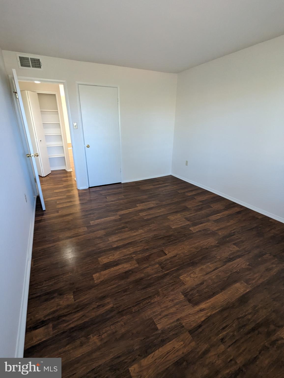 HOLLY HILL CONDOMINIUMS - Residential Lease