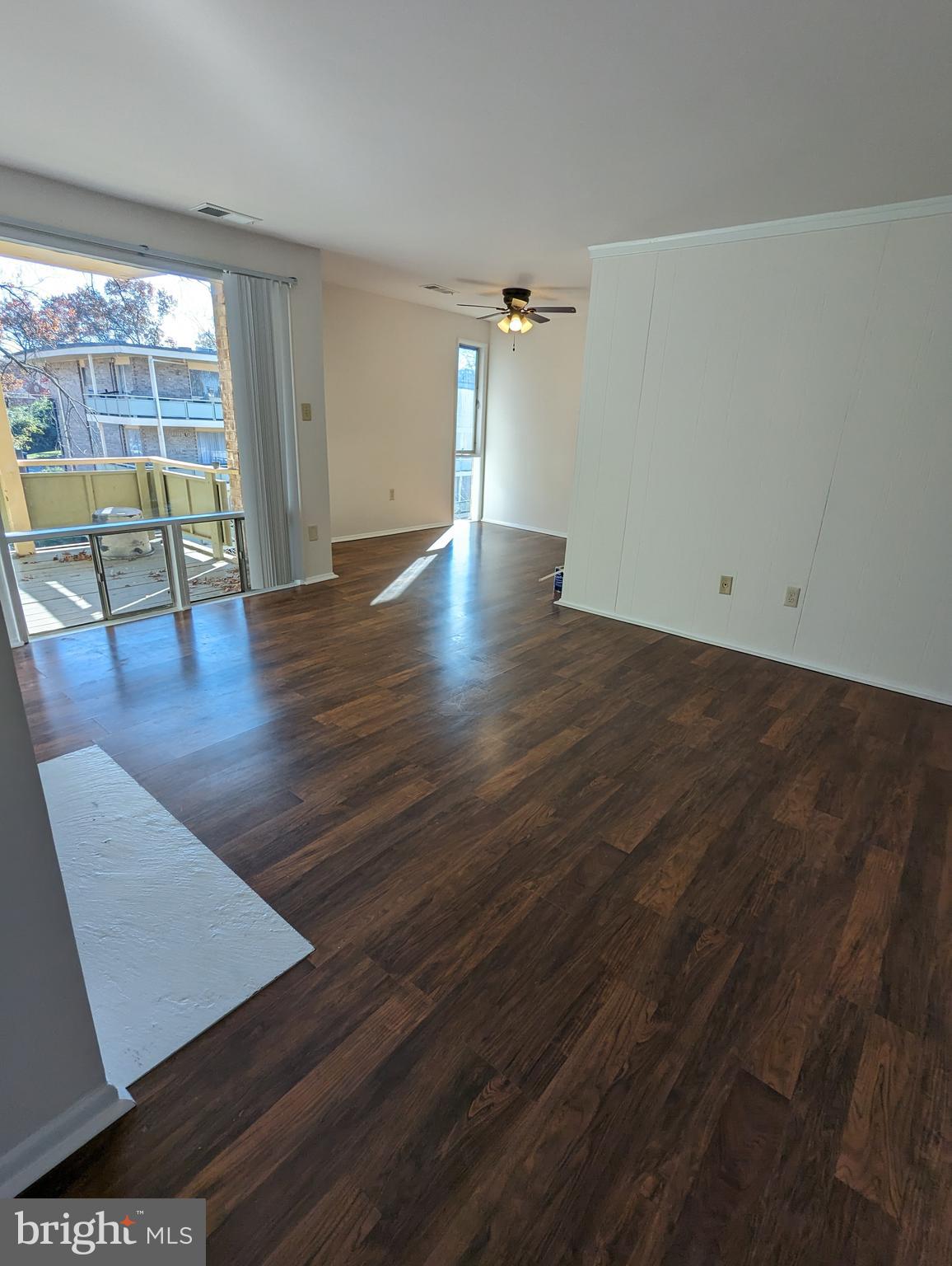 HOLLY HILL CONDOMINIUMS - Residential Lease