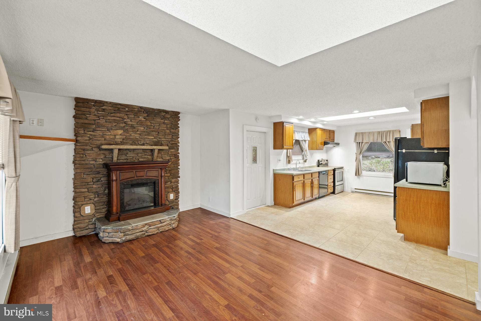 HAMILTONBAN TOUNSHIP - Residential