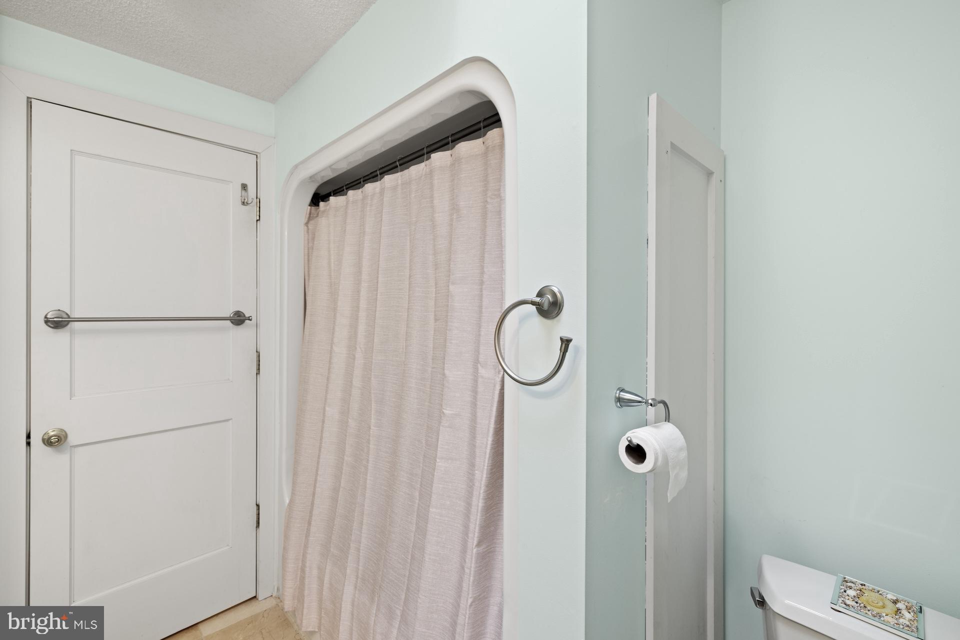 HAMILTONBAN TOUNSHIP - Residential