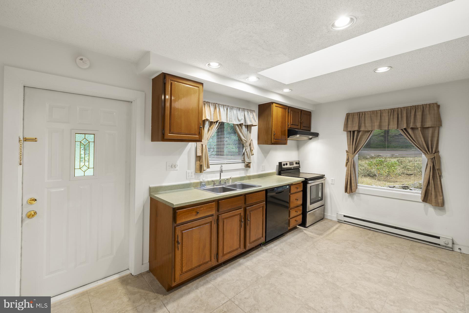 HAMILTONBAN TOUNSHIP - Residential