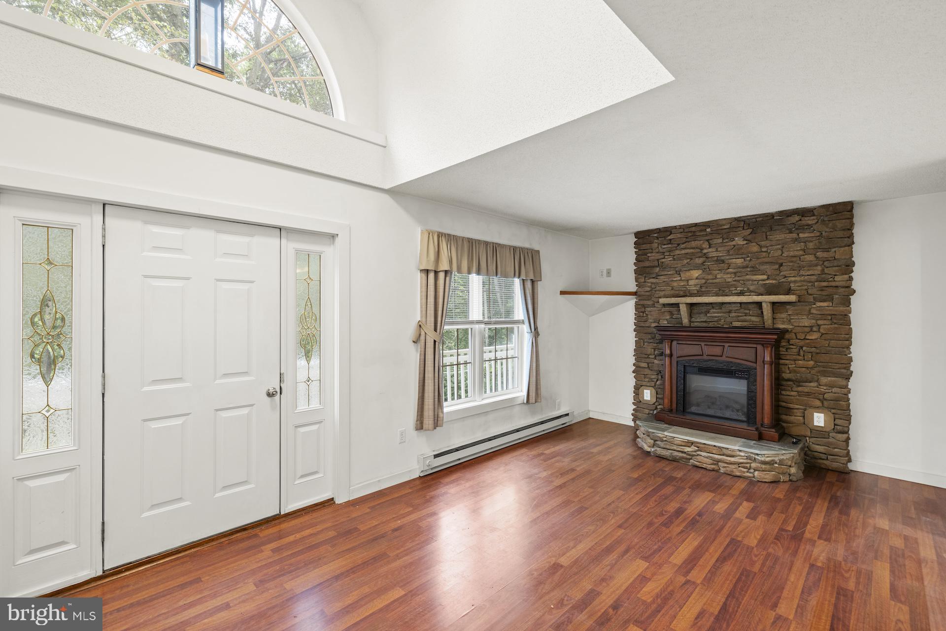 HAMILTONBAN TOUNSHIP - Residential