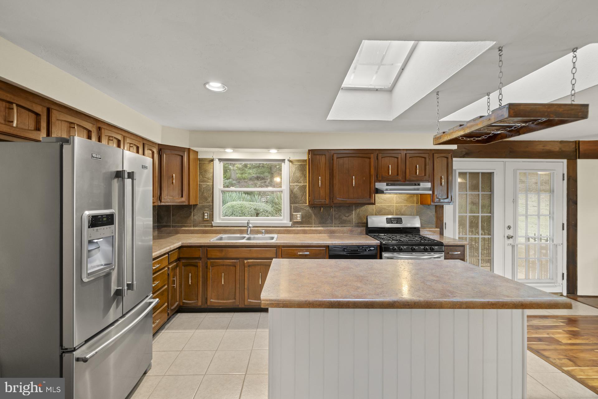 HAMILTONBAN TOUNSHIP - Residential