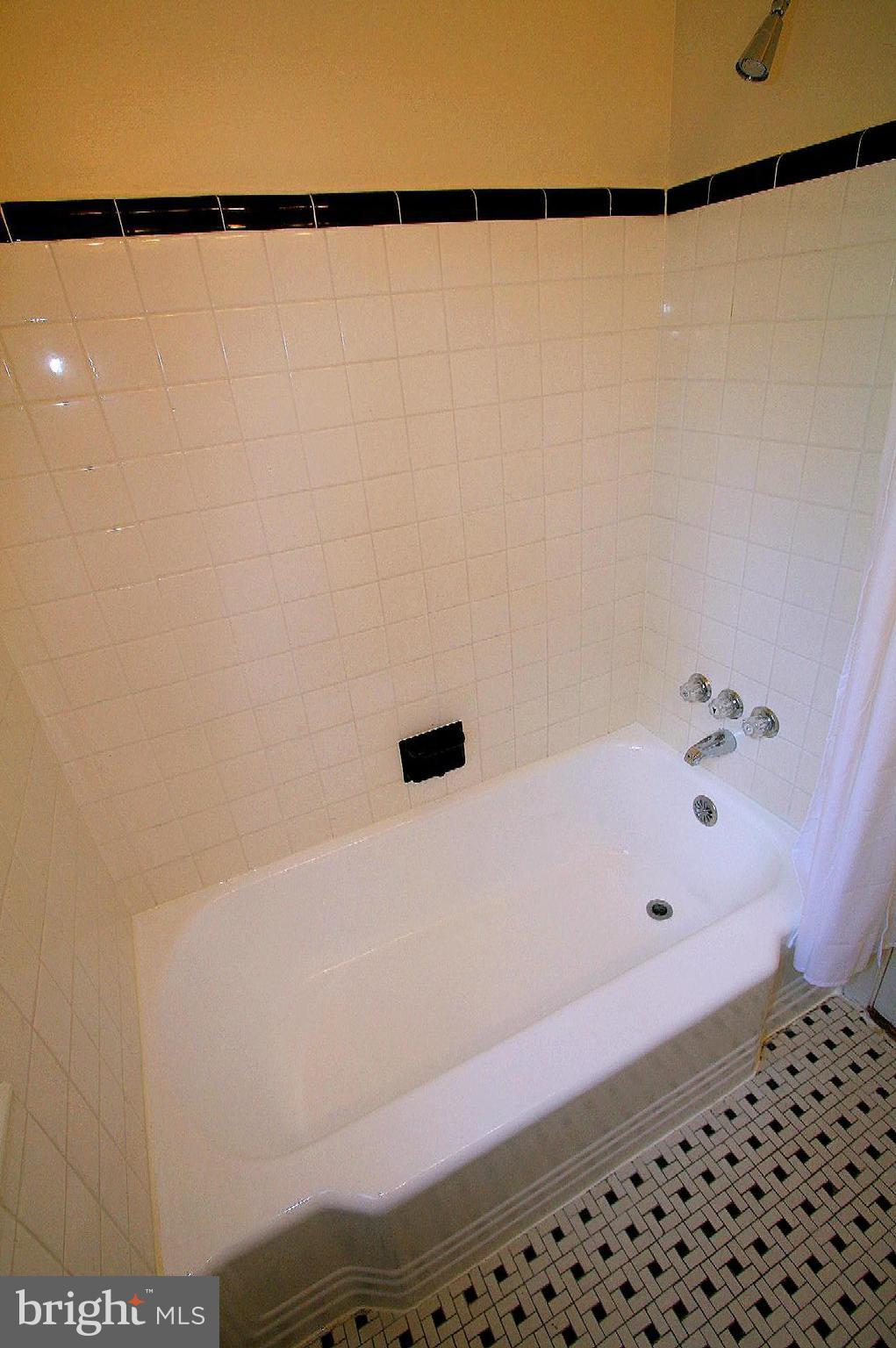 HUNTINGTON - Residential