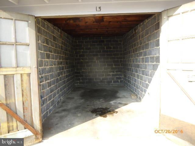 928 N CHRISTIAN STREET 17 OR 21