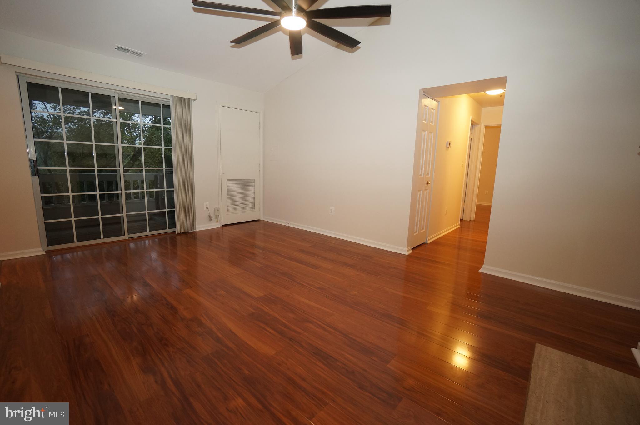 VILLAGE OF MONTGOMERY RUN - Residential Lease