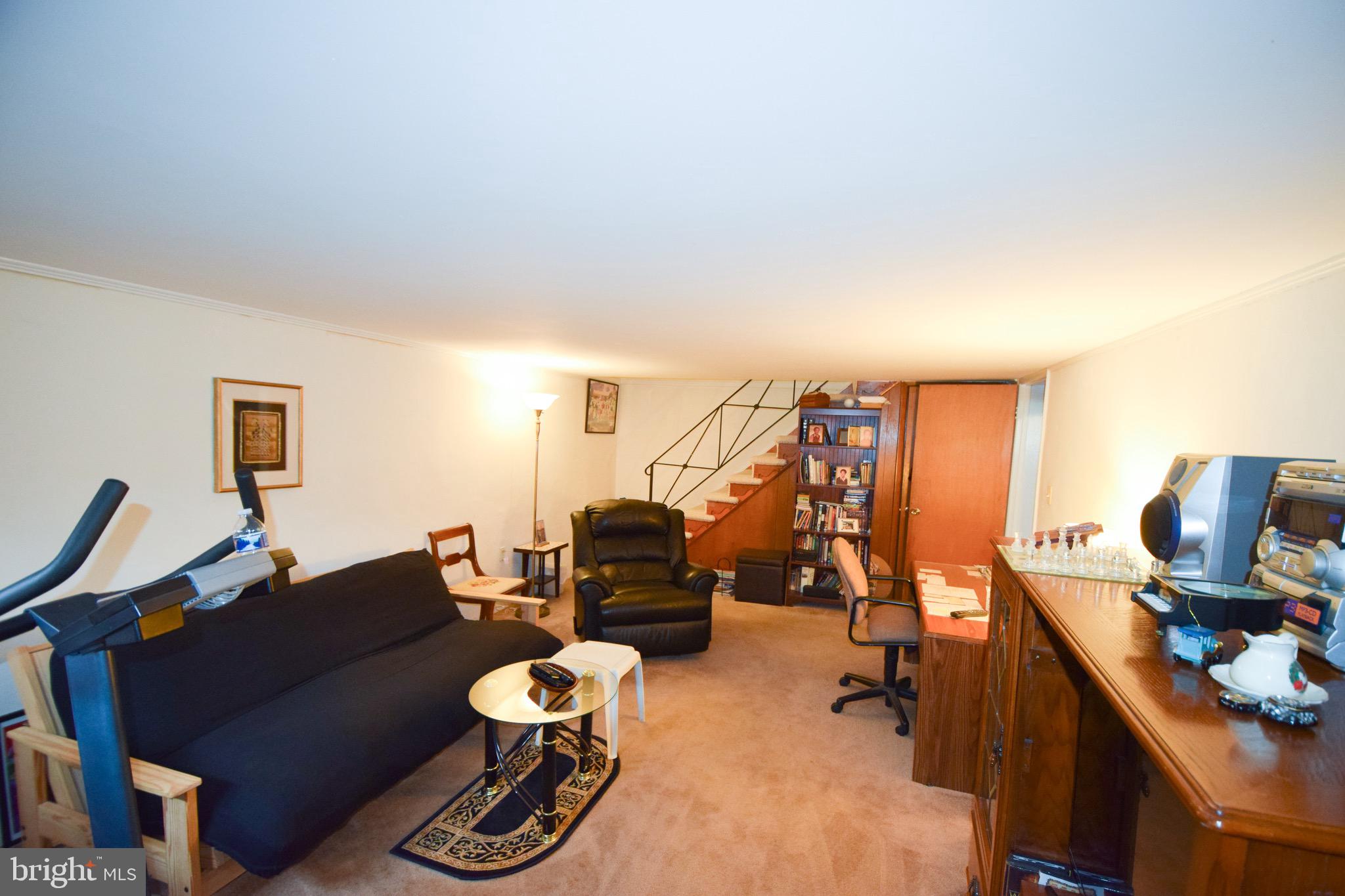 ACADEMY ACRES - Residential