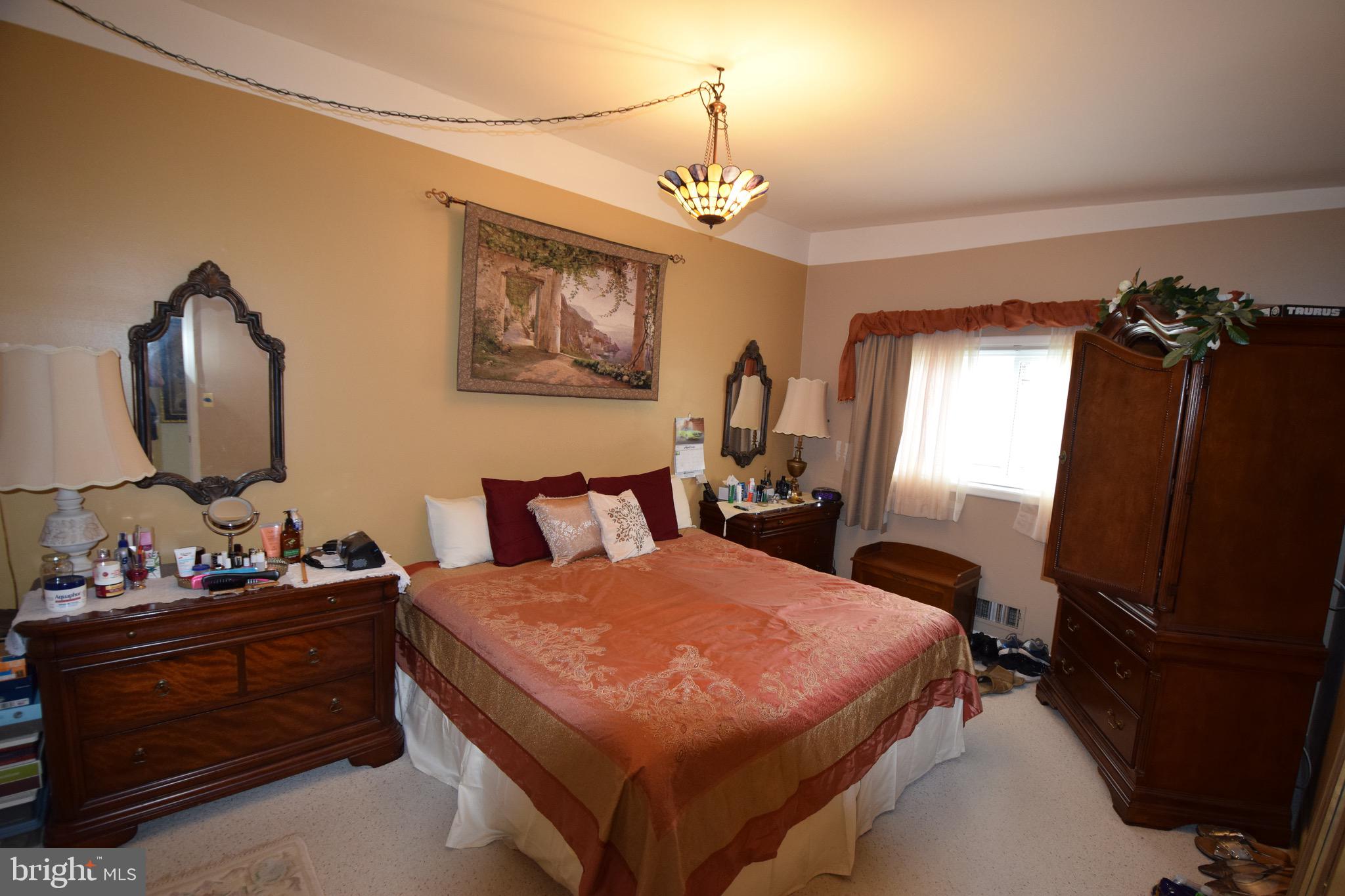 ACADEMY ACRES - Residential