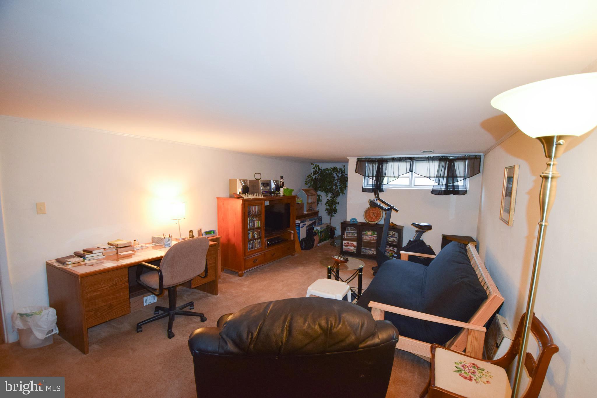 ACADEMY ACRES - Residential