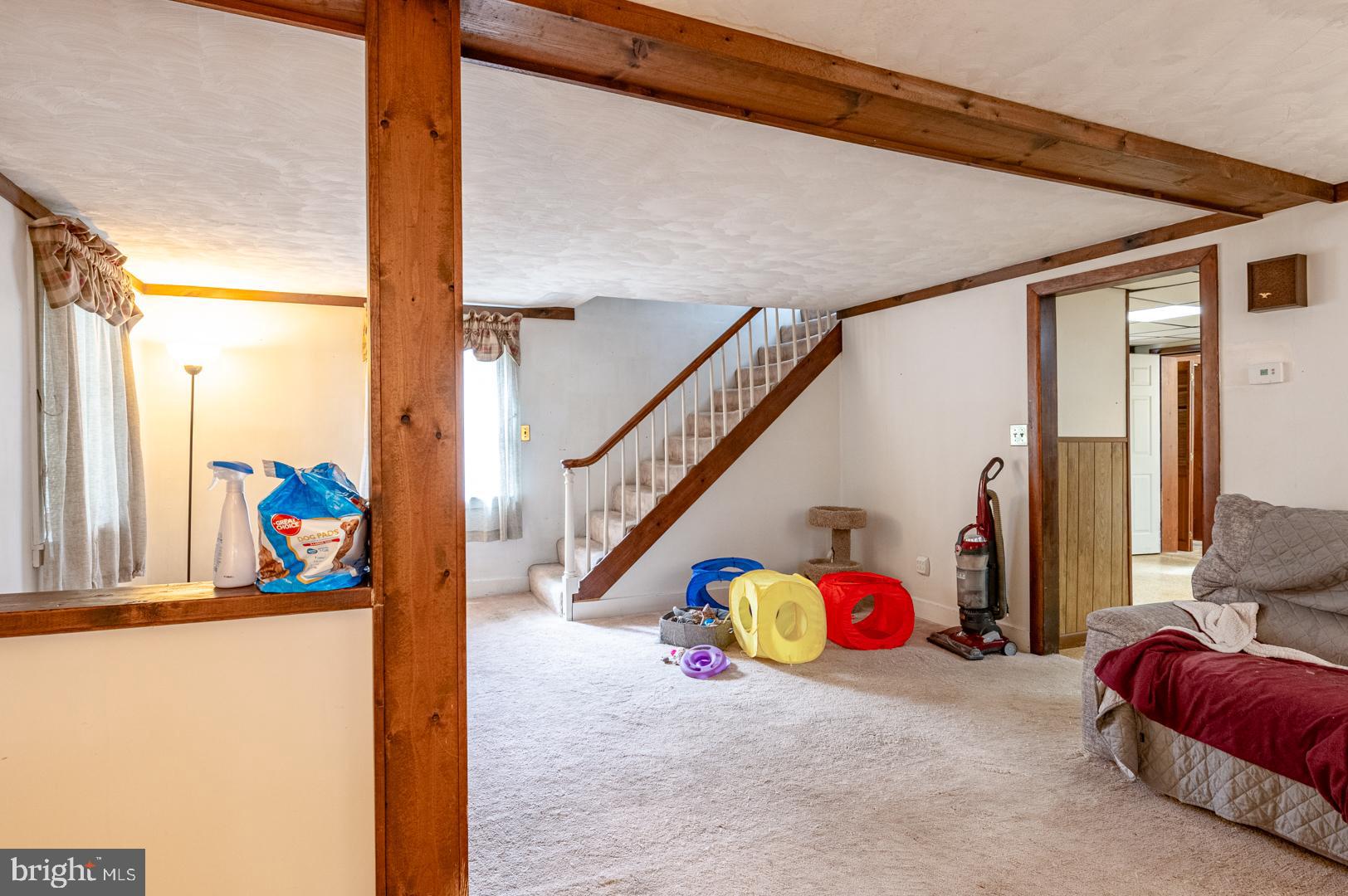 290 WALNUTTOWN ROAD