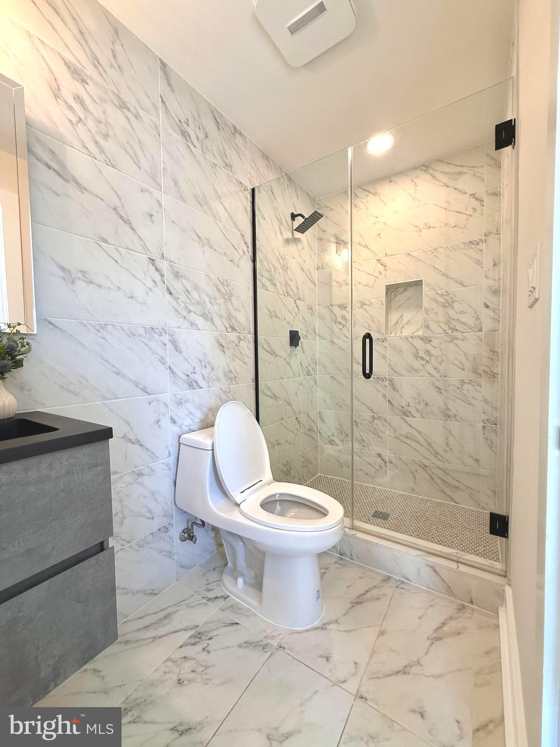 OLD TOWN ALEXANDRIA - Residential