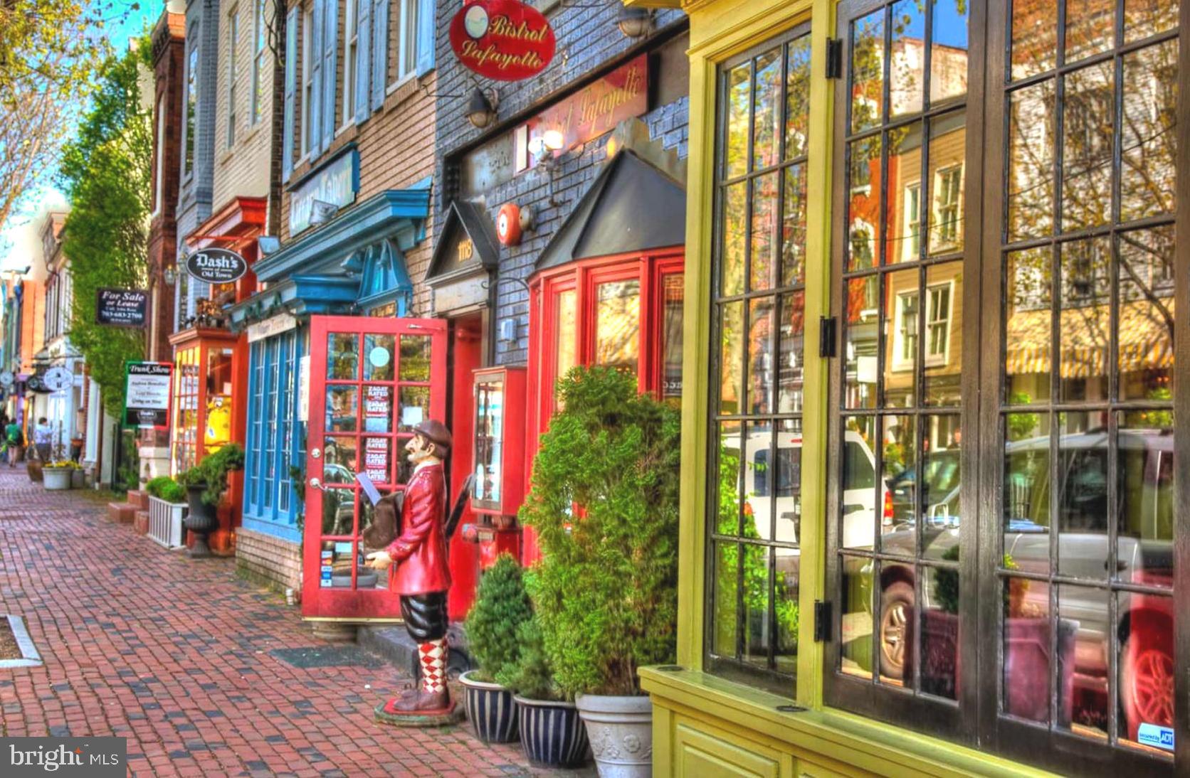 OLD TOWN ALEXANDRIA - Residential