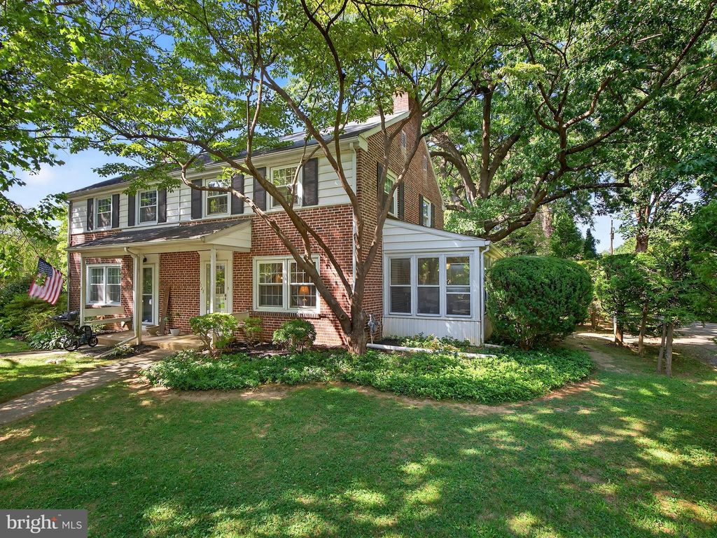 Photo of 1123 W New Street, LANCASTER, PA 17603 (MLS # PALA2074602)