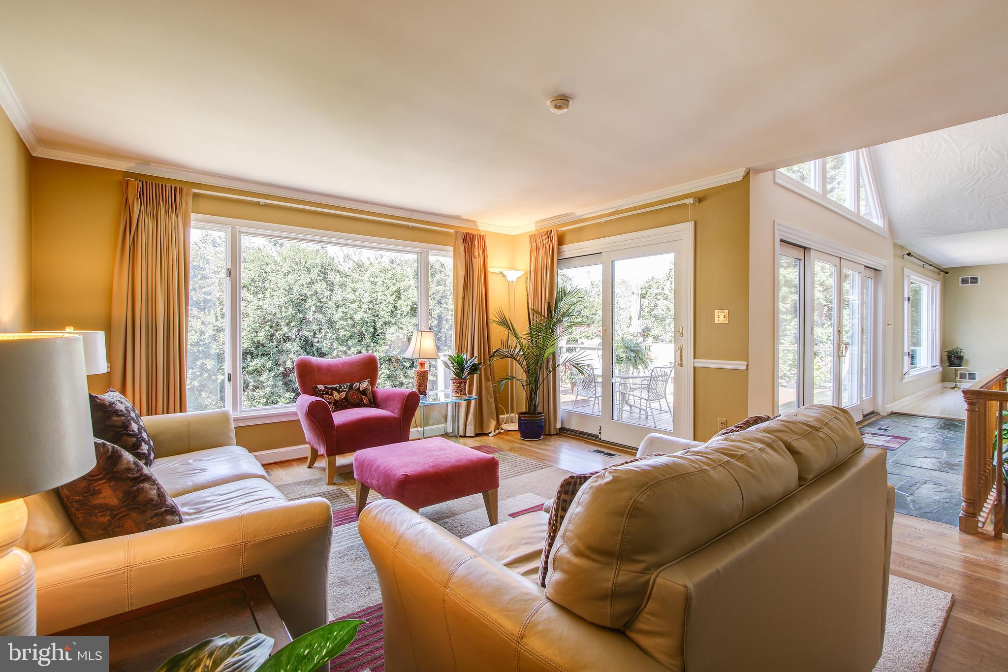 CHEVY CHASE - Residential