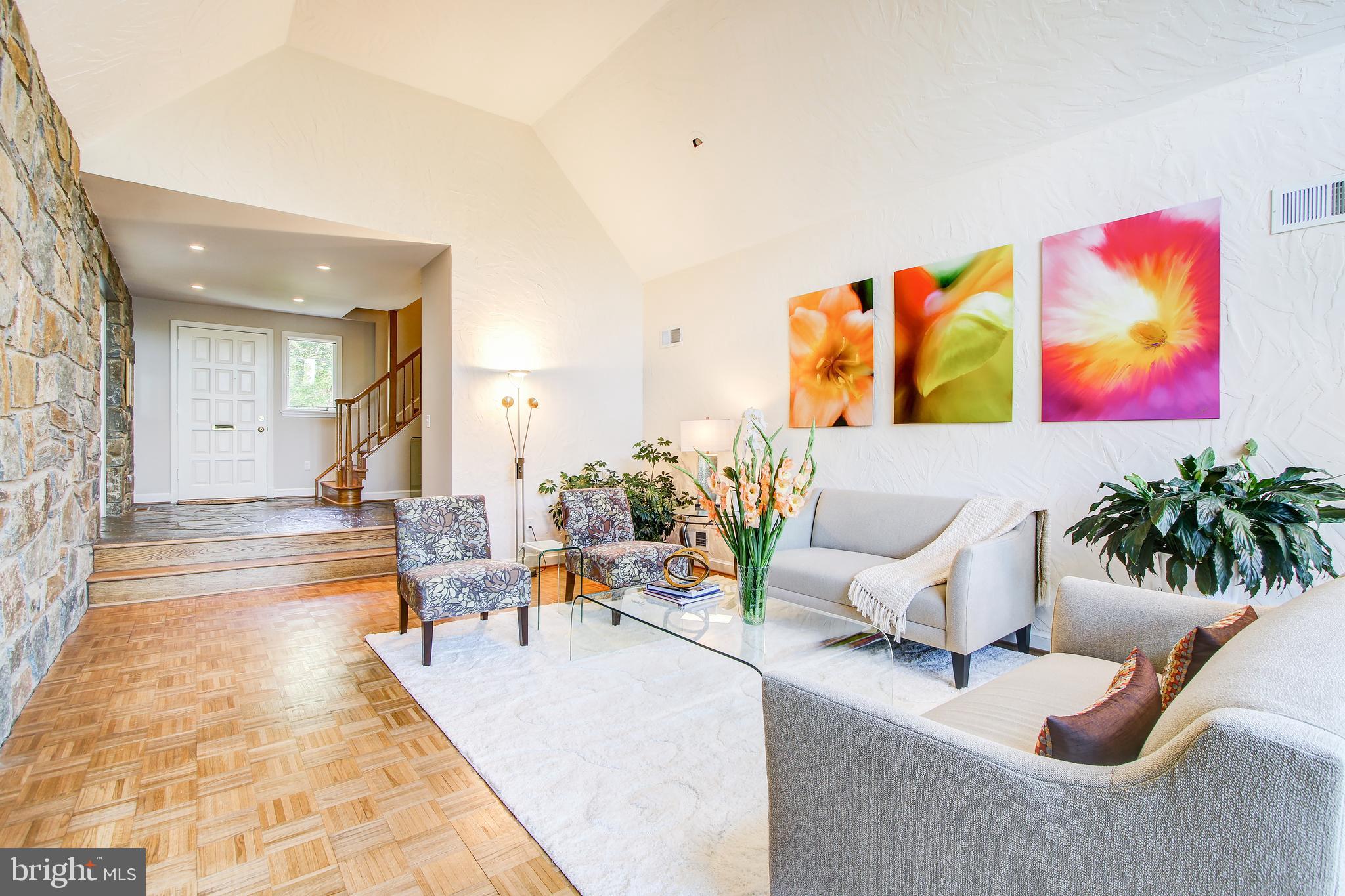 CHEVY CHASE - Residential