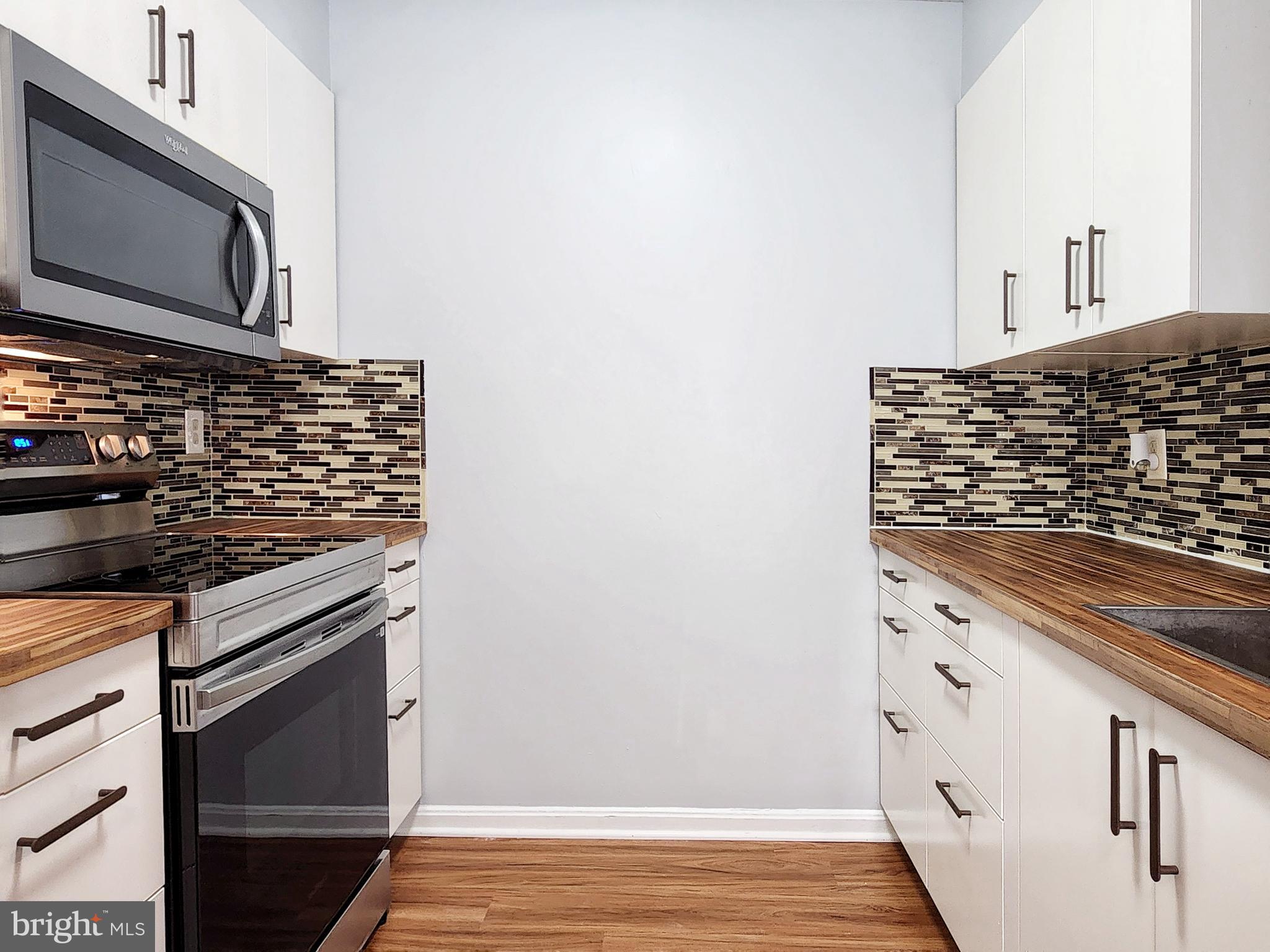 THE PONDS - Residential