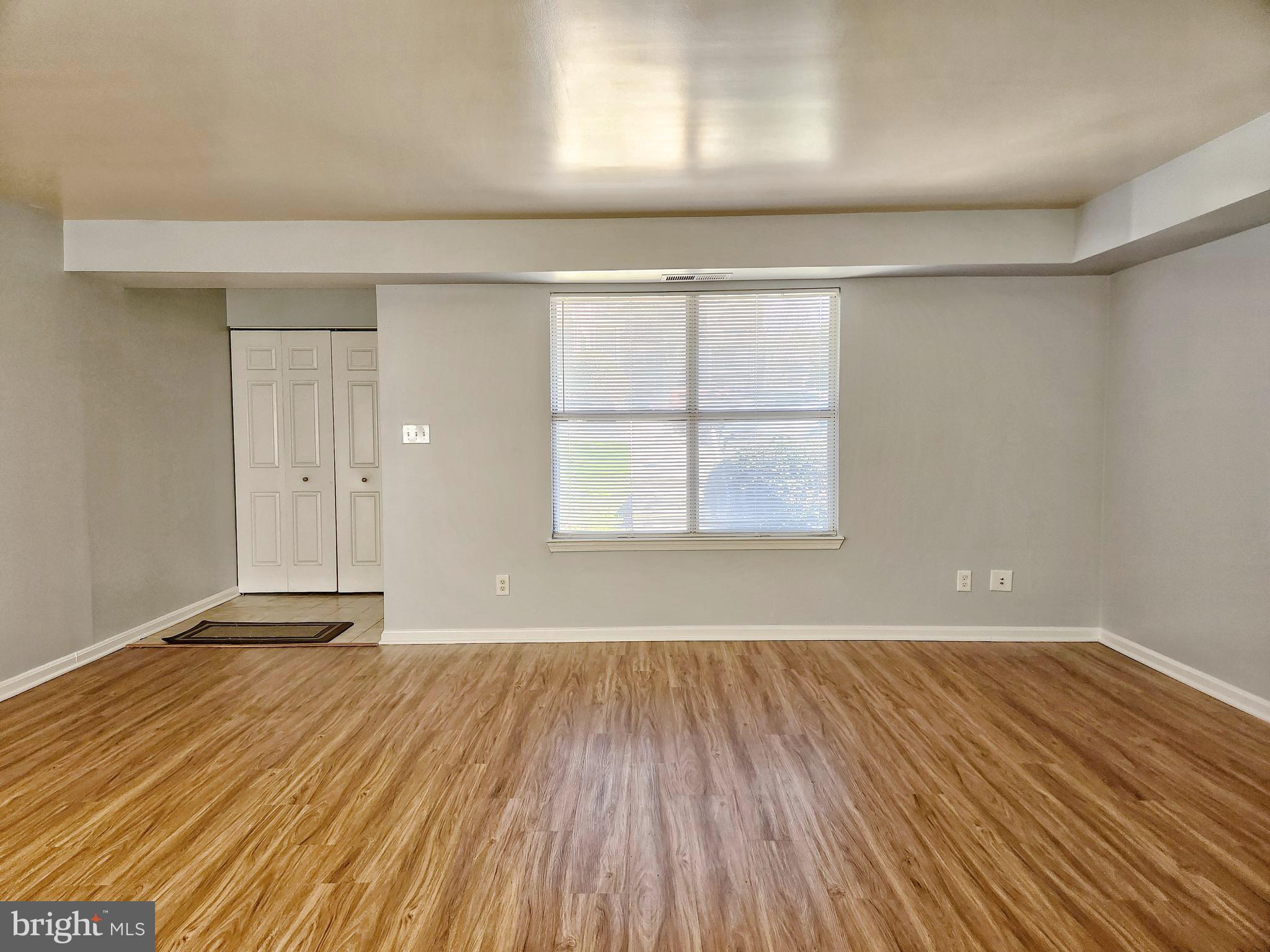 THE PONDS - Residential