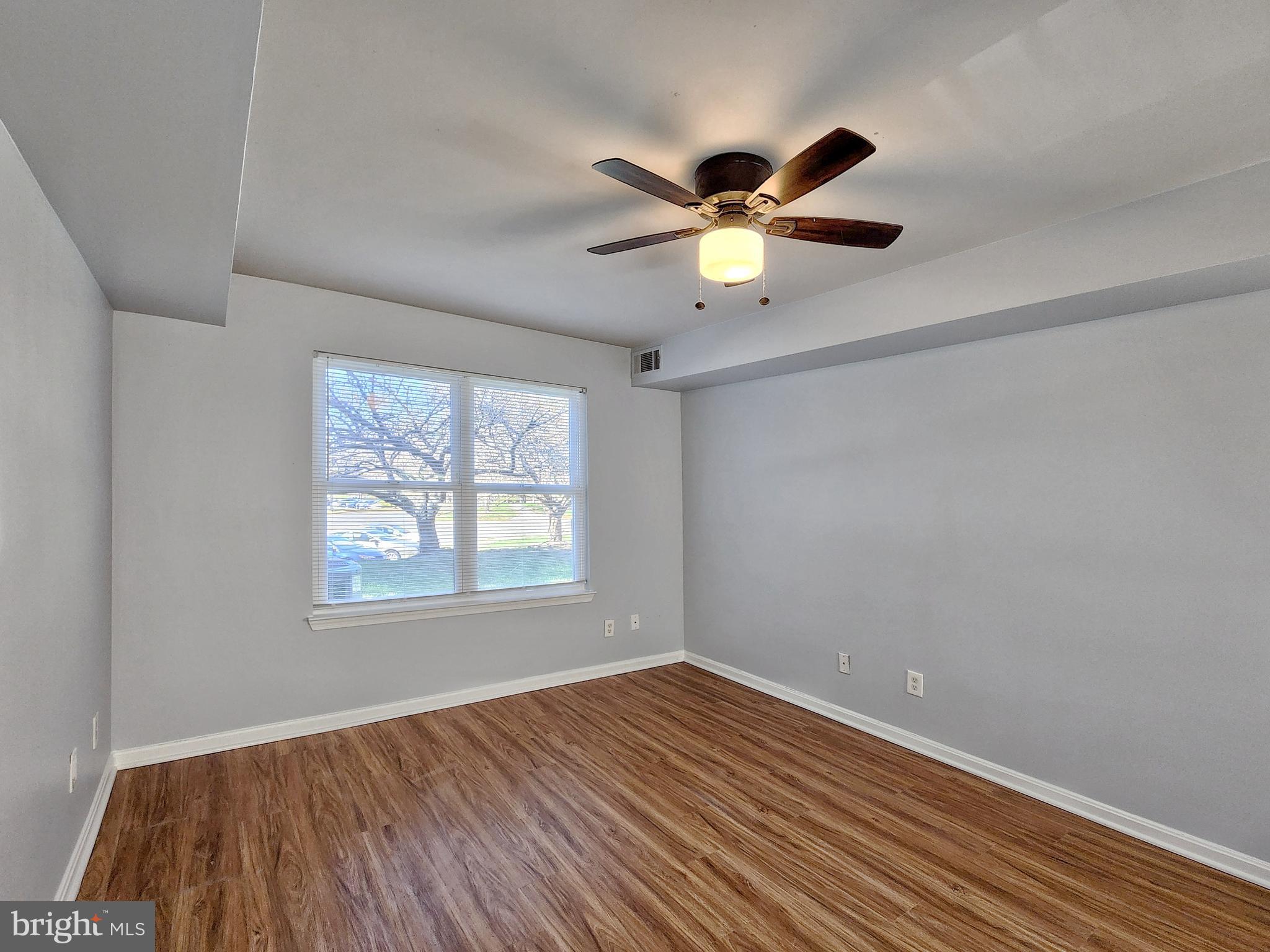 THE PONDS - Residential