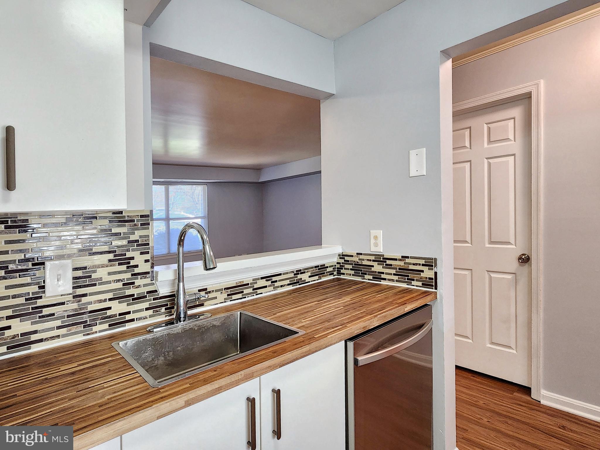 THE PONDS - Residential