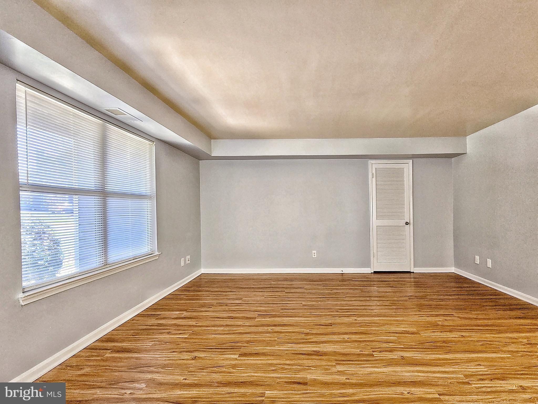 THE PONDS - Residential