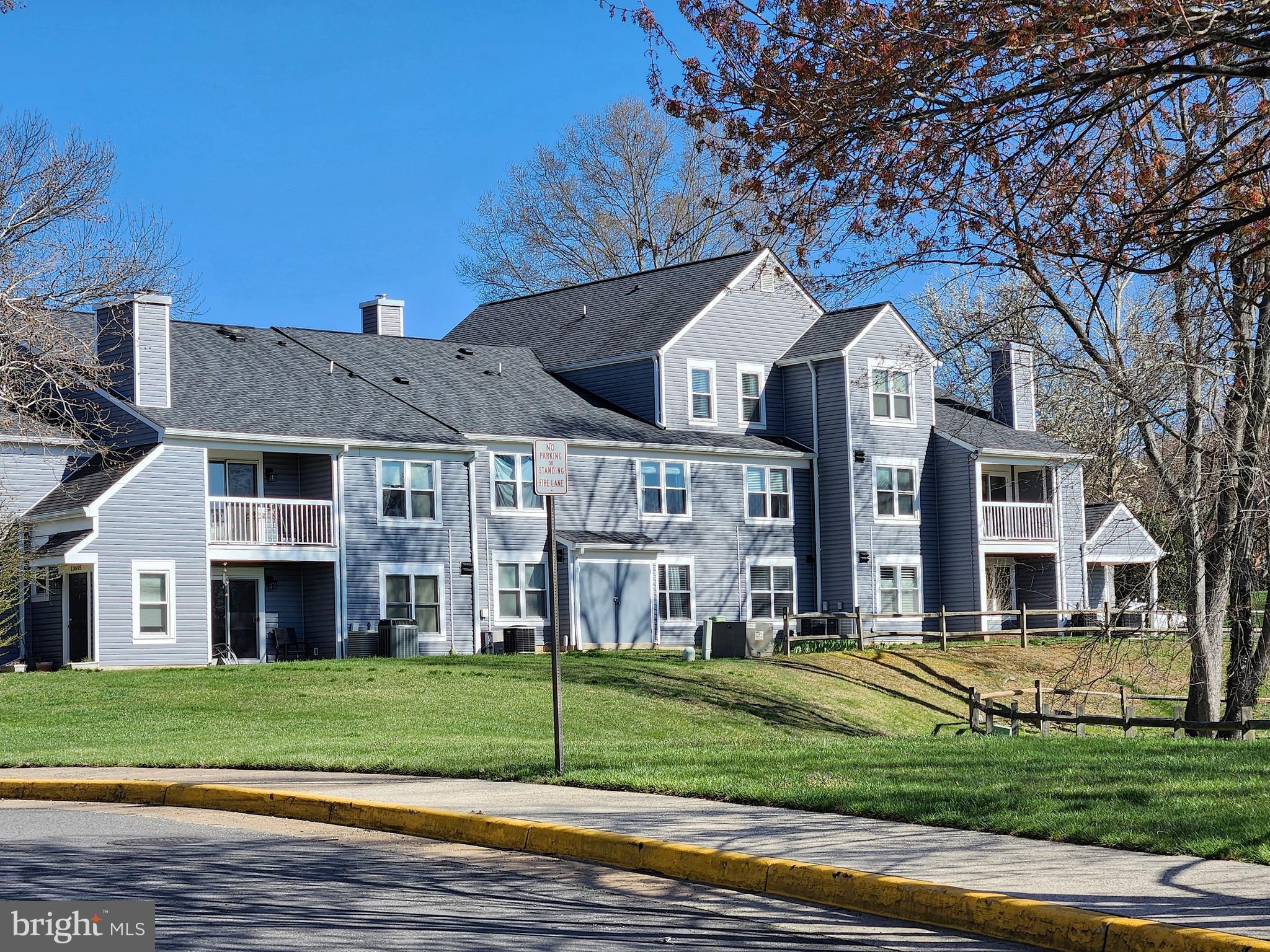 THE PONDS - Residential